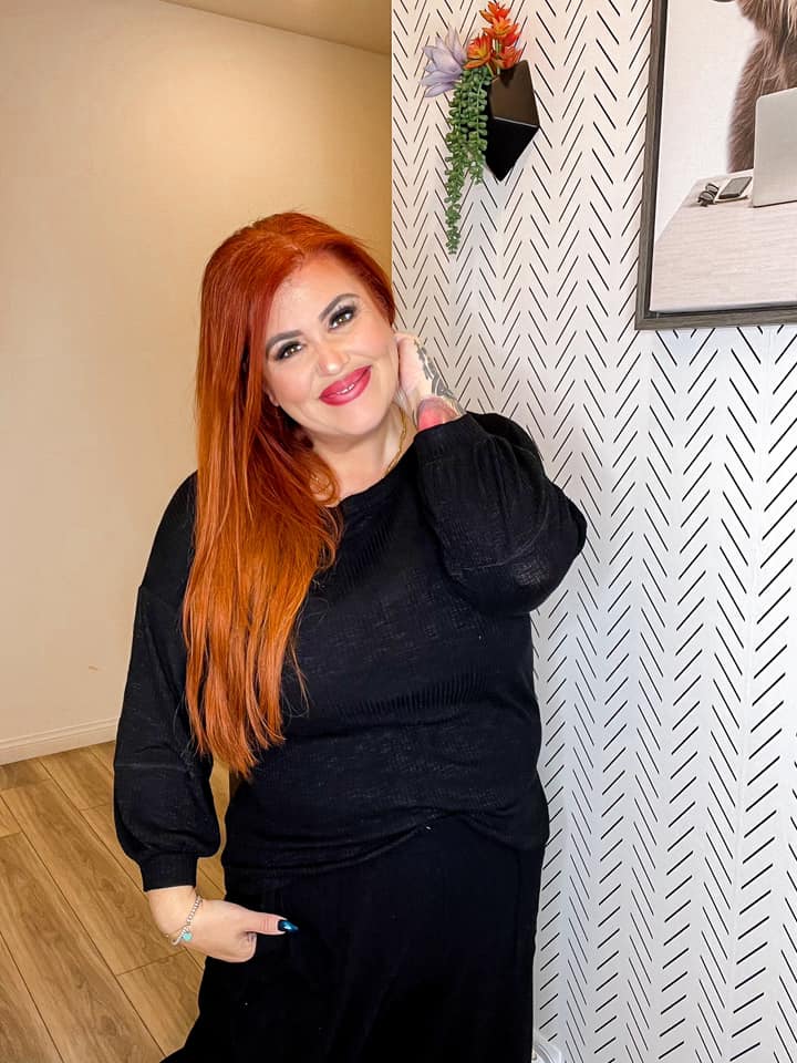 CARLA 3/4 SEAMED TOP