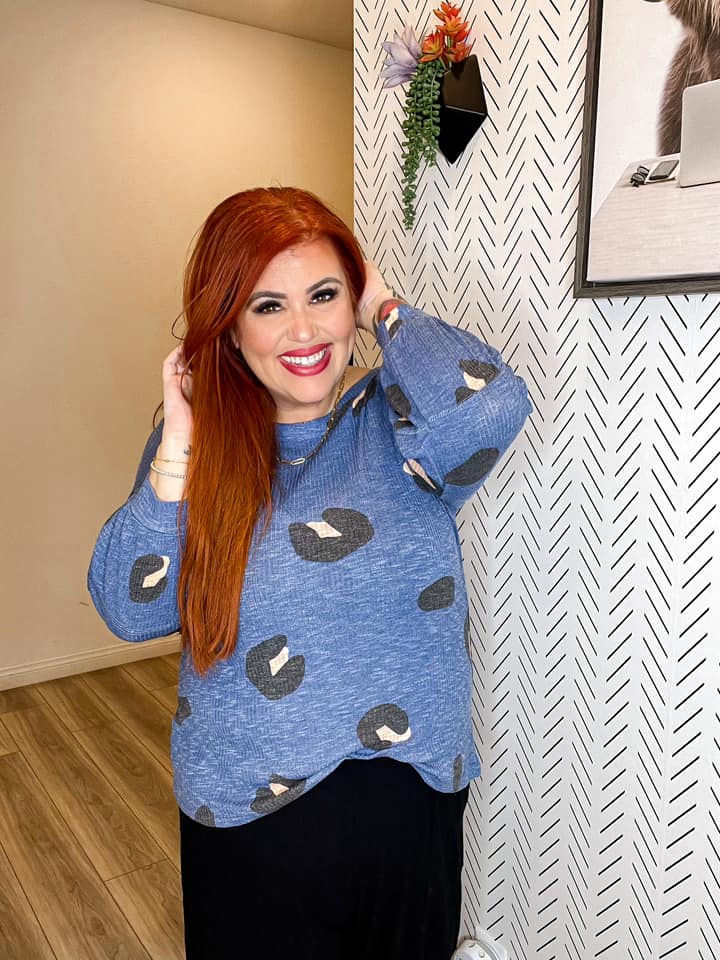 CARLA 3/4 SEAMED TOP